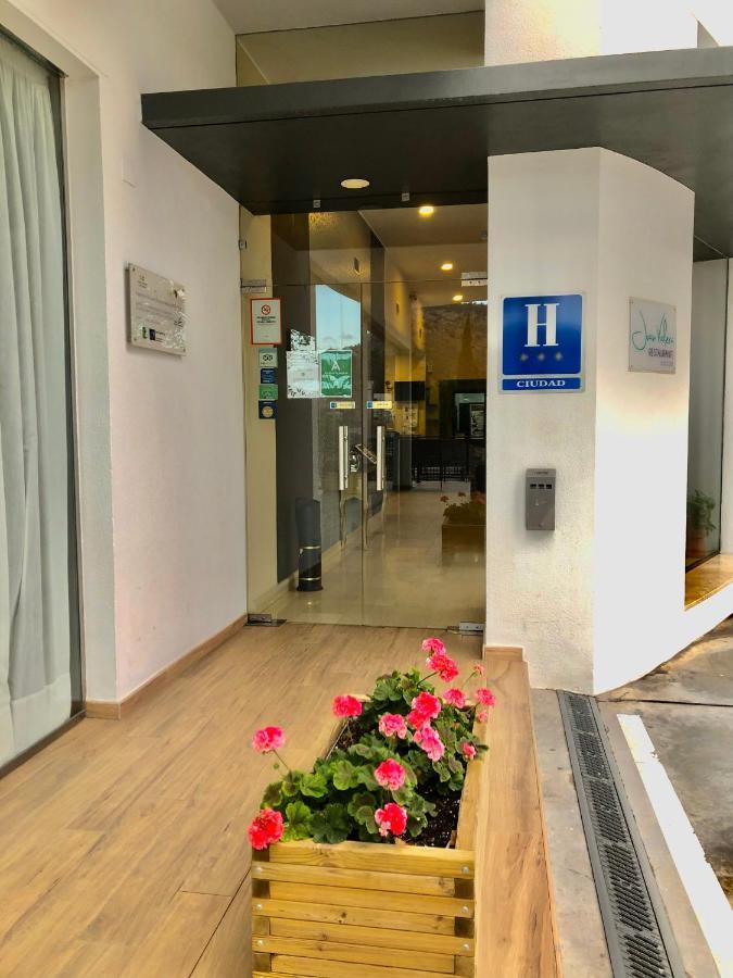 Hotel Mencia Subbetica Dona Mencia Luaran gambar