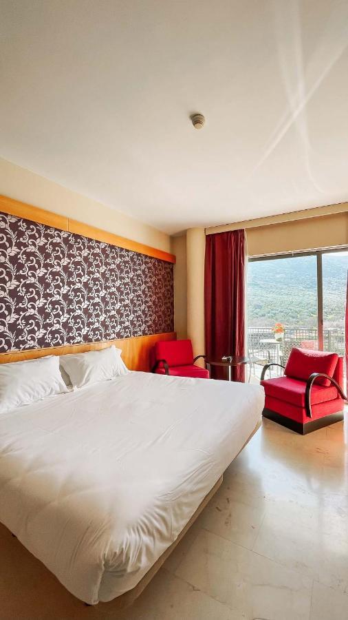 Hotel Mencia Subbetica Dona Mencia Luaran gambar