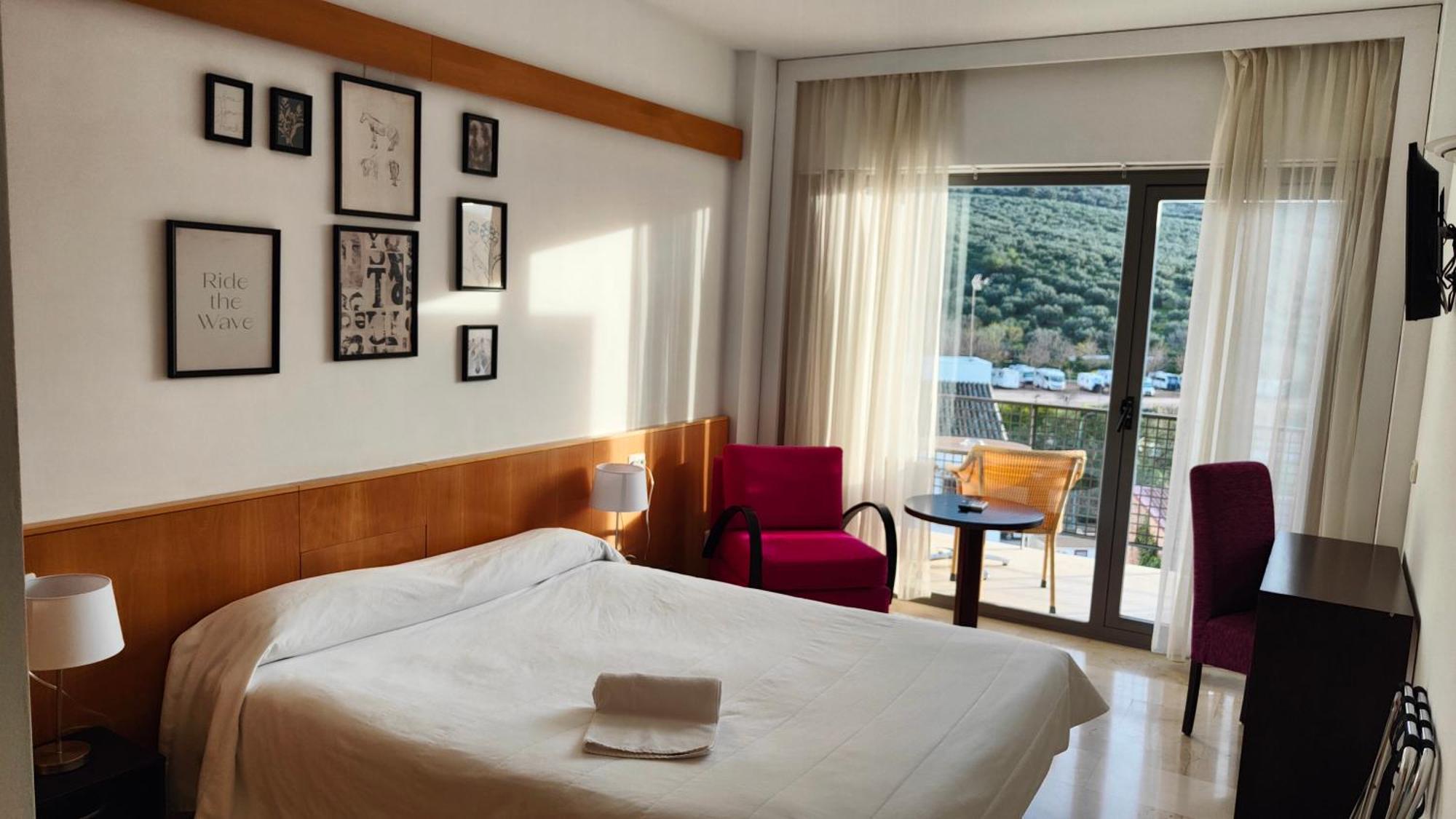 Hotel Mencia Subbetica Dona Mencia Luaran gambar