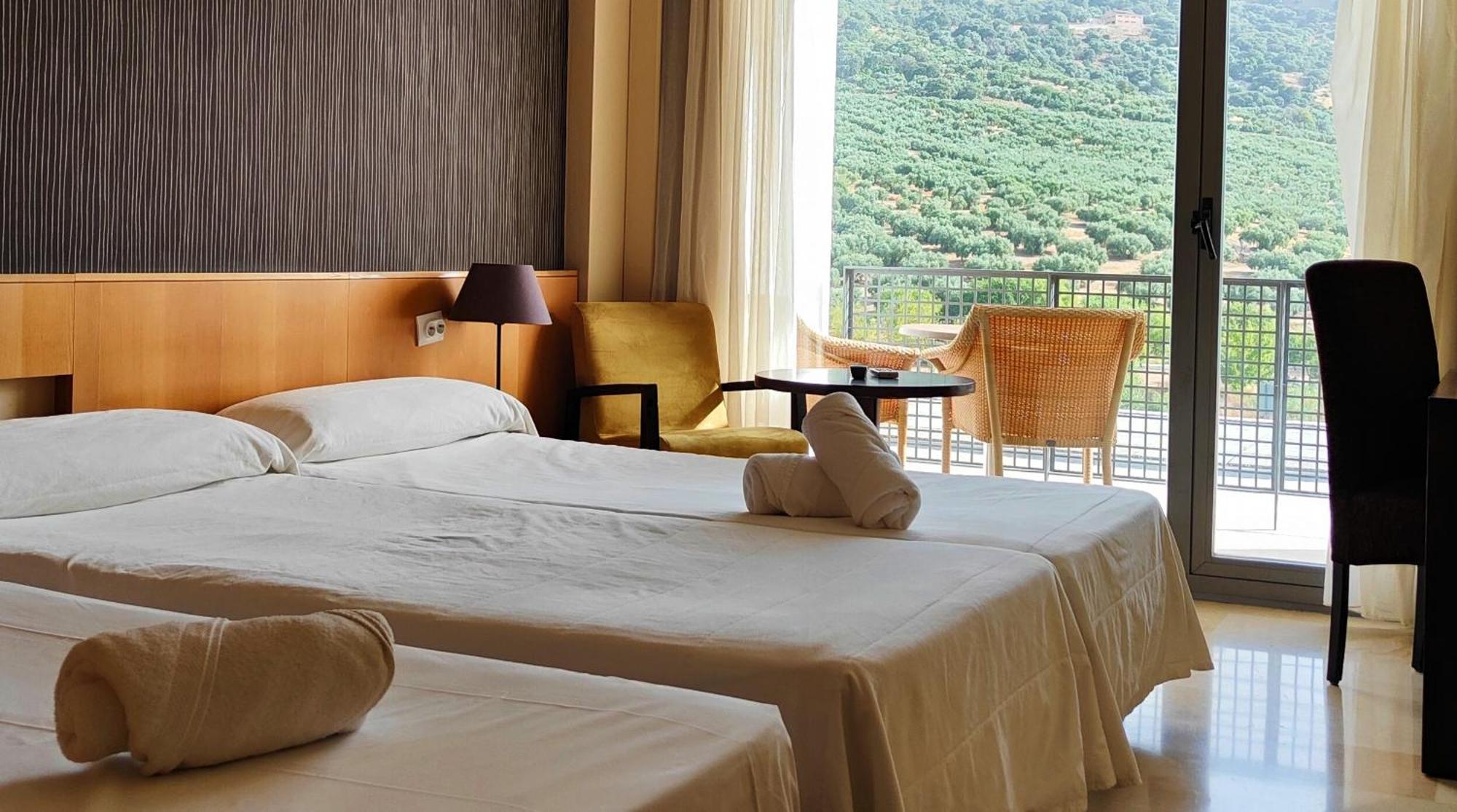 Hotel Mencia Subbetica Dona Mencia Luaran gambar